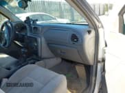 ✅ 2006 Chevrolet TrailBlazer LT • VIN: 1GNDT13S662334551 • Лот: 43449905. Опубликован ранее на IAAI с пробегом 176 222 миль. Бесплатный доступ к архиву аукционных продаж из США и подробный отчёт об истории автомобиля на DreamBid. Изображение 5.