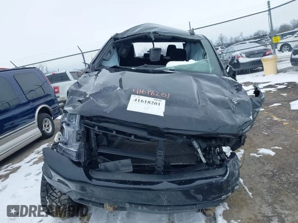 ✅ 2022 Chevrolet Silverado 1500 LT Trail Boss • VIN: 1GCPYFEDXNZ233067 • Lot: 41618201. Wystawiony na IAAI z przebiegiem 75 673 mil. Bezpłatny archiwum sprzedaży aukcyjnych z USA i szczegółowy raport historii pojazdu na DreamBid. Zdjęcie 21.