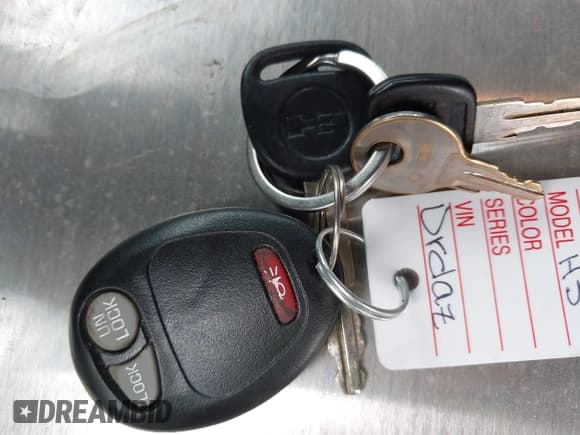 ✅ 2009 Hummer H3 H3T Luxury • VIN: 5GNEN13E898124200 • Lot: 42044686. Wystawiony na IAAI z przebiegiem 109 728 mil. Bezpłatny archiwum sprzedaży aukcyjnych z USA i szczegółowy raport historii pojazdu na DreamBid. Zdjęcie 11.