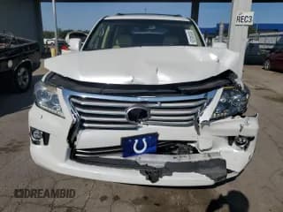 ✅ 2014 Lexus LX 570 • VIN: JTJHY7AX1E4140054 • Lot: 80004635. Wystawiony na Copart z przebiegiem 108 269 mil. Bezpłatny archiwum sprzedaży aukcyjnych z USA i szczegółowy raport historii pojazdu na DreamBid. Zdjęcie 5.