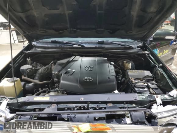 ✅ 2013 Toyota Tacoma • VIN: 5TFLU4ENXDX057168 • Lot: 85312195. Wystawiony na Copart z przebiegiem 225 876 mil. Bezpłatny archiwum sprzedaży aukcyjnych z USA i szczegółowy raport historii pojazdu na DreamBid. Zdjęcie 11.