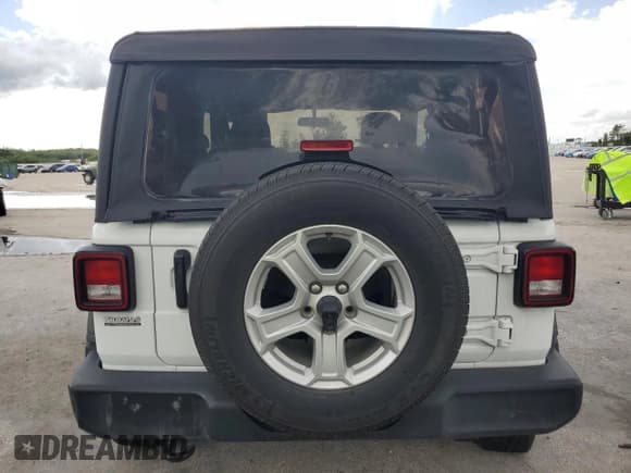 ✅ 2020 Jeep Wrangler Sport S • VIN: 1C4GJXAG1LW288676 • Lot: 65204585. Listed on Copart with 41,864 mi. Free auction sales archive from the USA and detailed vehicle history report at DreamBid. Image 6.