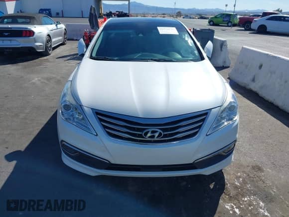 2017 Hyundai Azera Limited с VIN KMHFH4JG9HA579125, выставлен на аукционе IAAI как лот 41718120 с пробегом 51 005 миль миль и . История ставок и продаж доступна на DreamBid. Изображение 12.