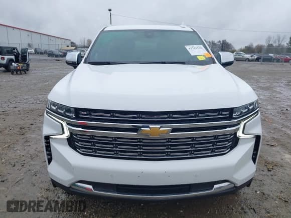 ✅ 2022 Chevrolet Suburban Premier • VIN: 1GNSKFKD6NR238466 • Lot: 41761510. Wystawiony na IAAI z przebiegiem 66 128 mil. Bezpłatny archiwum sprzedaży aukcyjnych z USA i szczegółowy raport historii pojazdu na DreamBid. Zdjęcie 12.