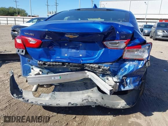 2023 Chevrolet Malibu LT z VIN 1G1ZD5ST8PF241143, wystawiony jako IAAI lot #43572681 z przebiegiem 58 014 mil mil oraz . Historia ofert i sprzedaży dostępna na DreamBid. Obrazek 6.