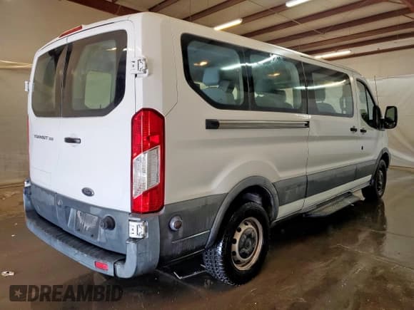 ✅ 2017 Ford Transit XL • VIN: 1FBZX2YM0HKA62461 • Lot: 83764985. Wystawiony na Copart z przebiegiem 43 234 mil. Bezpłatny archiwum sprzedaży aukcyjnych z USA i szczegółowy raport historii pojazdu na DreamBid. Zdjęcie 3.