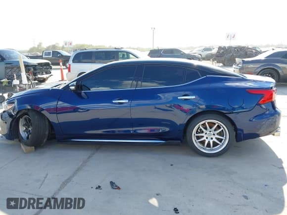 ✅ 2017 Nissan Maxima S • VIN: 1N4AA6APXHC421899 • Lot: 43420012. Listed on IAAI with 134,720 mi. Free auction sales archive from the USA and detailed vehicle history report at DreamBid. Image 14.