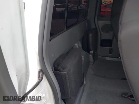 ✅ 2004 Ford Ranger XL Fleet • VIN: 1FTYR44U14PB23896 • Lot: 42633920. Listed on IAAI with 121,461 mi. Free auction sales archive from the USA and detailed vehicle history report at DreamBid. Image 8.