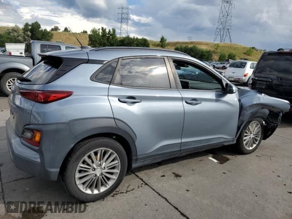 ✅ 2018 Hyundai Kona SEL • VIN: KM8K62AA4JU086462 • Лот: 67311344. Опубликован ранее на Copart с пробегом 55 607 миль. Бесплатный доступ к архиву аукционных продаж из США и подробный отчёт об истории автомобиля на DreamBid. Изображение 3.