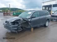 ✅ 2010 Toyota Highlander SE • VIN: 5TDJK3EH7AS010747 • Lot: 42974463. Listed on IAAI with 181,217 mi. Free auction sales archive from the USA and detailed vehicle history report at DreamBid. Image 17.