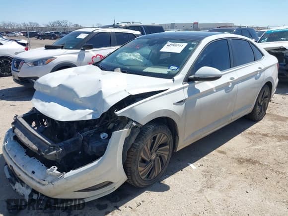 ✅ 2019 Volkswagen Jetta SEL Premium • VIN: 3VWGB7BU1KM190356 • Lot: 41769542. Listed on IAAI with 124,054 mi. Free auction sales archive from the USA and detailed vehicle history report at DreamBid. Image 2.