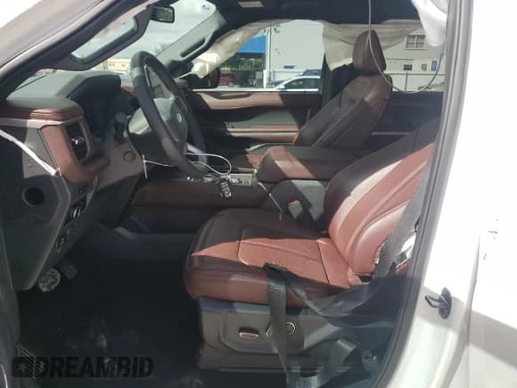 ✅ 2024 Ford Expedition Max Limited • VIN: 1FMJK2A86REA29724 • Lot: 85736175. Listed on Copart with 10,987 mi. Free auction sales archive from the USA and detailed vehicle history report at DreamBid. Image 7.