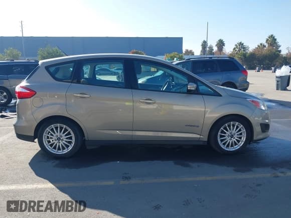 ✅ 2015 Ford C-Max SE • VIN: 1FADP5AU4FL109697 • Лот: 43836891. Опубликован ранее на IAAI с пробегом 102 888 миль. Бесплатный доступ к архиву аукционных продаж из США и подробный отчёт об истории автомобиля на DreamBid. Изображение 13.