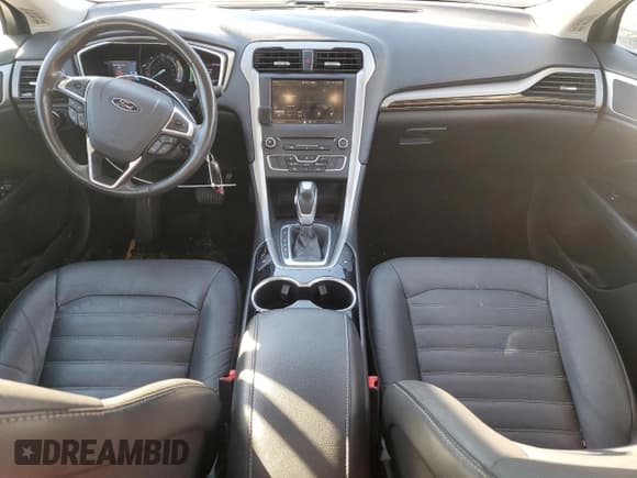 ✅ 2016 Ford Fusion SE Luxury • VIN: 3FA6P0PU4GR338449 • Lot: 91178475. Listed on Copart with 89,569 mi. Free auction sales archive from the USA and detailed vehicle history report at DreamBid. Image 8.