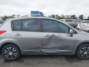 ✅ 2008 Nissan Versa SL • VIN: 3N1BC13E98L378980 • Lot: 42749583. Listed on IAAI with 68,299 mi. Free auction sales archive from the USA and detailed vehicle history report at DreamBid. Image 6.