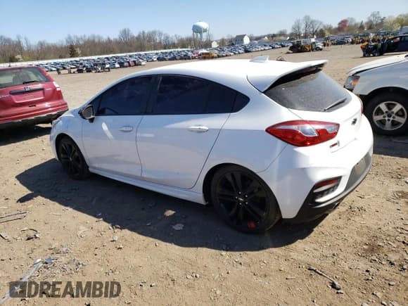 ✅ 2018 Chevrolet Cruze LT • VIN: 3G1BE6SMXJS582480 • Lot: 47293843. Listed on Copart with 48,011 mi. Free auction sales archive from the USA and detailed vehicle history report at DreamBid. Image 2.