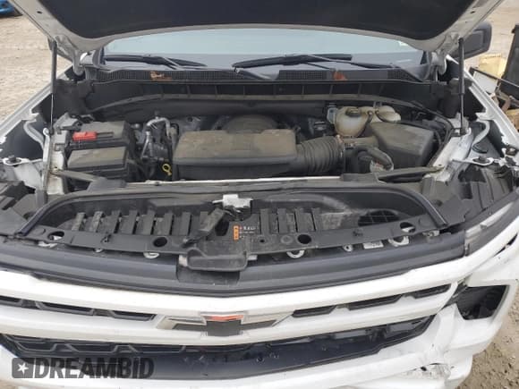 ✅ 2022 Chevrolet Silverado 1500 RST • VIN: 1GCUDEED3NZ621847 • Лот: 68490455. Опубликован ранее на Copart с пробегом 55 824 миль. Бесплатный доступ к архиву аукционных продаж из США и подробный отчёт об истории автомобиля на DreamBid. Изображение 11.