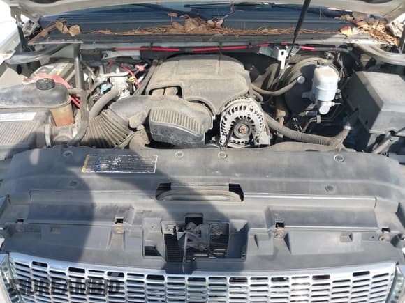 ✅ 2008 GMC Yukon SLT 4SB • VIN: 1GKFC13068R188442 • Lot: 43737811. Wystawiony na IAAI z przebiegiem 190 576 mil. Bezpłatny archiwum sprzedaży aukcyjnych z USA i szczegółowy raport historii pojazdu na DreamBid. Zdjęcie 10.