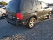 ✅ 2004 Ford Explorer • VIN: 1FMZU65K94UA64802 • Lot: 75083554. Wystawiony na Copart z przebiegiem Nie podano. Bezpłatny archiwum sprzedaży aukcyjnych z USA i szczegółowy raport historii pojazdu na DreamBid. Zdjęcie 3.