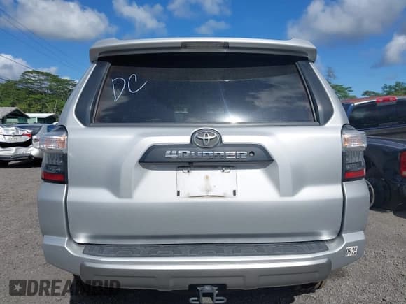 ✅ 2017 Toyota 4Runner SR5 • VIN: JTEBU5JR1H5443565 • Lot: 41503001. Listed on IAAI with 57,183 mi. Free auction sales archive from the USA and detailed vehicle history report at DreamBid. Image 16.