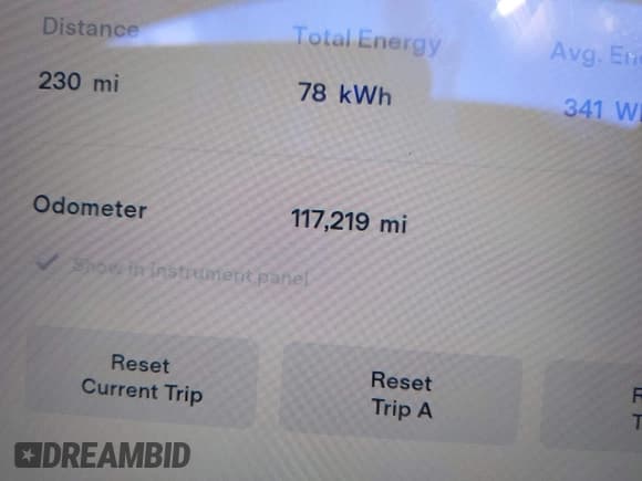 ✅ 2015 Tesla Model S 85D • VIN: 5YJSA1H20FFP78214 • Lot: 43129690. Wystawiony na IAAI z przebiegiem 117 219 mil. Bezpłatny archiwum sprzedaży aukcyjnych z USA i szczegółowy raport historii pojazdu na DreamBid. Zdjęcie 15.