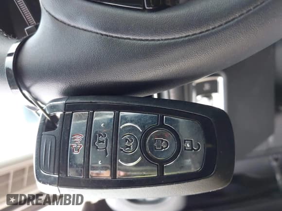 ✅ 2023 Lincoln Aviator Standard • VIN: 5LM5J6XCXPGL07644 • Lot: 43689826. Listed on IAAI with 11,818 mi. Free auction sales archive from the USA and detailed vehicle history report at DreamBid. Image 11.