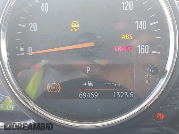 ✅ 2017 MINI Clubman Cooper • VIN: WMWLN5C30H2E33531 • Лот: 43163591. Опубликован ранее на IAAI с пробегом 69 469 миль. Бесплатный доступ к архиву аукционных продаж из США и подробный отчёт об истории автомобиля на DreamBid. Изображение 7.