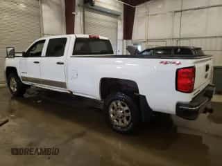 2015 Chevrolet Silverado 3500HD LT с VIN 1GC4KZC89FF154603, выставлен на аукционе Copart как лот 88771005 с пробегом 235 152 миль миль и Списание • Salvage title. История ставок и продаж доступна на DreamBid. Изображение 2.