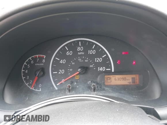 ✅ 2018 Nissan Versa S Plus • VIN: 3N1CN7AP8JL831790 • Lot: 42380102. Wystawiony na IAAI z przebiegiem 63 090 mil. Bezpłatny archiwum sprzedaży aukcyjnych z USA i szczegółowy raport historii pojazdu na DreamBid. Zdjęcie 7.