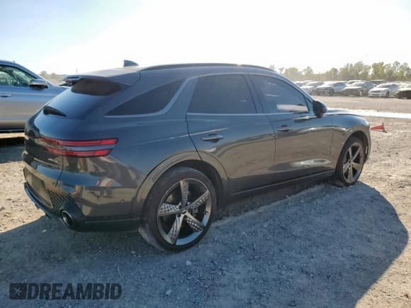 ✅ 2022 Genesis GV70 Sport • VIN: KMUMCDTC4NU042870 • Lot: 91079275. Wystawiony na Copart z przebiegiem 74 059 mil. Bezpłatny archiwum sprzedaży aukcyjnych z USA i szczegółowy raport historii pojazdu na DreamBid. Zdjęcie 3.