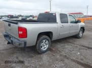 ✅ 2009 Chevrolet Silverado 1500 LT • VIN: 3GCEC23J89G191060 • Lot: 43398040. Listed on IAAI with 143,188 mi. Free auction sales archive from the USA and detailed vehicle history report at DreamBid. Image 4.