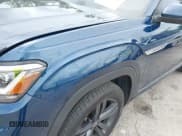 ✅ 2021 Volkswagen Atlas SE • VIN: 1V2PE2CA7MC201509 • Lot: 42657943. Wystawiony na IAAI z przebiegiem 71 197 mil. Bezpłatny archiwum sprzedaży aukcyjnych z USA i szczegółowy raport historii pojazdu na DreamBid. Zdjęcie 6.