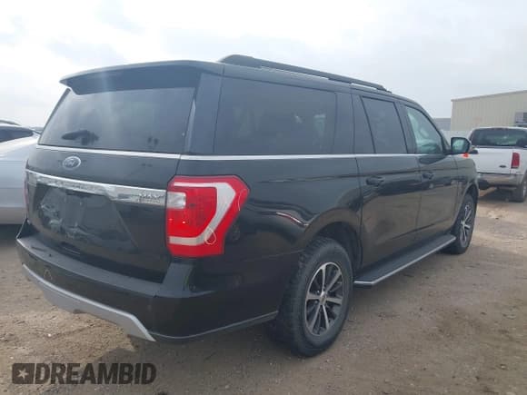 ✅ 2021 Ford Expedition Max XLT • VIN: 1FMJK1JT0MEA18953 • Lot: 41801066. Listed on IAAI with 89,986 mi. Free auction sales archive from the USA and detailed vehicle history report at DreamBid. Image 4.
