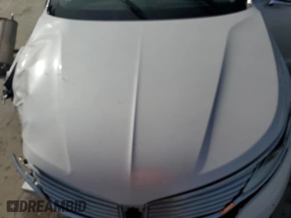 ✅ 2016 Lincoln MKZ • VIN: 3LN6L2G9XGR632690 • Lot: 52902995. Wystawiony na Copart z przebiegiem Nie podano. Bezpłatny archiwum sprzedaży aukcyjnych z USA i szczegółowy raport historii pojazdu na DreamBid. Zdjęcie 11.