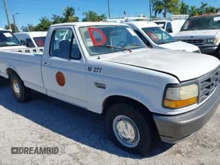 ✅ 1995 Ford F-250 • VIN: 1FTEF25Y5SNA81937 • Lot: 43676988. Listed on IAAI with Not provided. Free auction sales archive from the USA and detailed vehicle history report at DreamBid. Image 1.