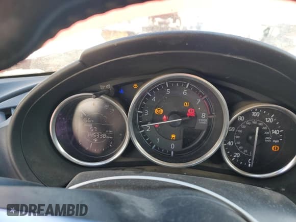 ✅ 2017 Mazda MX-5 Miata Sport • VIN: JM1NDAB78H0124135 • Лот: 88089415. Опубликован ранее на Copart с пробегом 145 338 миль. Бесплатный доступ к архиву аукционных продаж из США и подробный отчёт об истории автомобиля на DreamBid. Изображение 9.