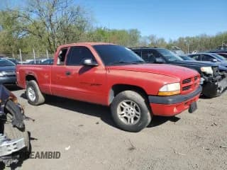 ✅ 2001 Dodge Dakota • VIN: 1B7GL22X01S112217 • Lot: 53625415. Wystawiony na Copart z przebiegiem Nie podano. Bezpłatny archiwum sprzedaży aukcyjnych z USA i szczegółowy raport historii pojazdu na DreamBid. Zdjęcie 4.