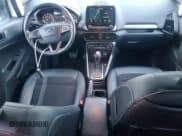 ✅ 2019 Ford EcoSport SES • VIN: MAJ6S3JL4KC257233 • Lot: 84545215. Wystawiony na Copart z przebiegiem 50 262 mil. Bezpłatny archiwum sprzedaży aukcyjnych z USA i szczegółowy raport historii pojazdu na DreamBid. Zdjęcie 8.