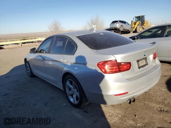 ✅ 2012 BMW 3 Series 328i • VIN: WBA3A5C54CF340846 • Lot: 83855424. Wystawiony na Copart z przebiegiem 111 421 mil. Bezpłatny archiwum sprzedaży aukcyjnych z USA i szczegółowy raport historii pojazdu na DreamBid. Zdjęcie 2.