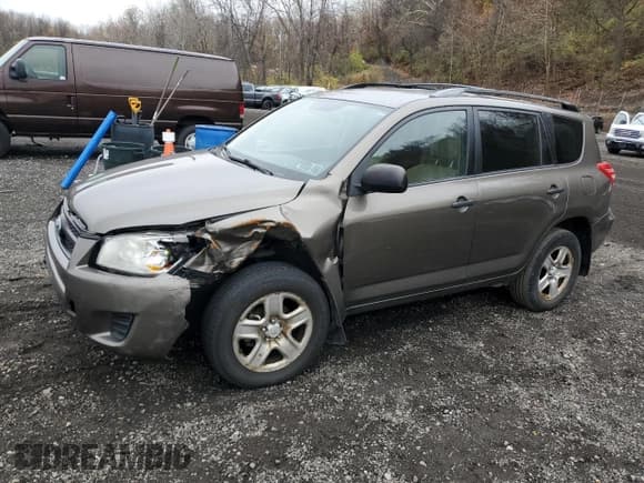 ✅ 2010 Toyota RAV4 • VIN: 2T3BF4DV7AW031909 • Лот: 90229185. Опубликован ранее на Copart с пробегом 222 816 миль. Бесплатный доступ к архиву аукционных продаж из США и подробный отчёт об истории автомобиля на DreamBid. Изображение 1.
