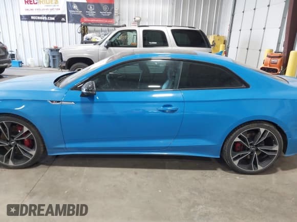 ✅ 2020 Audi S5 Prestige • VIN: WAUR4AF53LA001675 • Lot: 43082283. Listed on IAAI with 73,547 mi. Free auction sales archive from the USA and detailed vehicle history report at DreamBid. Image 14.
