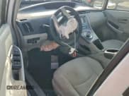 ✅ 2015 Toyota Prius Two • VIN: JTDKN3DU4F0399061 • Lot: 95184845. Wystawiony na Copart z przebiegiem Nie podano. Bezpłatny archiwum sprzedaży aukcyjnych z USA i szczegółowy raport historii pojazdu na DreamBid. Zdjęcie 8.