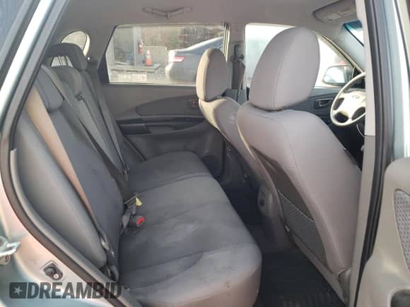 2009 Hyundai Tucson GLS z VIN KM8JM12B29U971998, wystawiony jako Copart lot #78488654 z przebiegiem 183 841 mil mil oraz Czysty tytuł • Clean title. Historia ofert i sprzedaży dostępna na DreamBid. Obrazek 11.