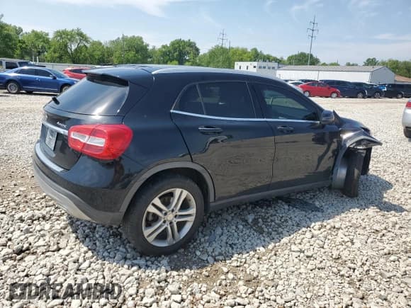 ✅ 2017 Mercedes-Benz GLA 250 • VIN: WDCTG4GB2HJ337888 • Lot: 56418565. Wystawiony na Copart z przebiegiem 96 819 mil. Bezpłatny archiwum sprzedaży aukcyjnych z USA i szczegółowy raport historii pojazdu na DreamBid. Zdjęcie 3.