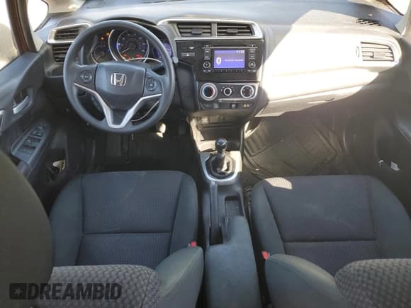 ✅ 2018 Honda Fit LX • VIN: 3HGGK5G44JM718570 • Lot: 74830344. Wystawiony na Copart z przebiegiem 158 523 mil. Bezpłatny archiwum sprzedaży aukcyjnych z USA i szczegółowy raport historii pojazdu na DreamBid. Zdjęcie 8.