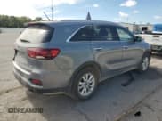 ✅ 2020 Kia Sorento LX • VIN: 5XYPG4A36LG633112 • Лот: 84781185. Опубликован ранее на Copart с пробегом 111 053 миль. Бесплатный доступ к архиву аукционных продаж из США и подробный отчёт об истории автомобиля на DreamBid. Изображение 3.