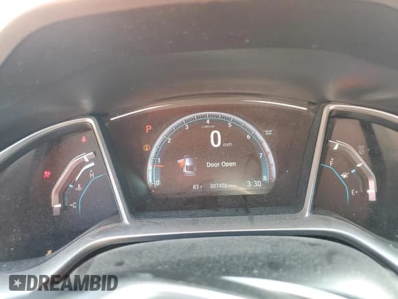 ✅ 2018 Honda Civic EX-T • VIN: 2HGFC3B33JH357004 • Lot: 80526055. Wystawiony na Copart z przebiegiem 87 426 mil. Bezpłatny archiwum sprzedaży aukcyjnych z USA i szczegółowy raport historii pojazdu na DreamBid. Zdjęcie 9.