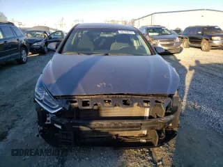 ✅ 2019 Hyundai Sonata SE • VIN: 5NPE24AFXKH738162 • Lot: 38193013. Listed on Copart with 67,894 mi. Free auction sales archive from the USA and detailed vehicle history report at DreamBid. Image 5.