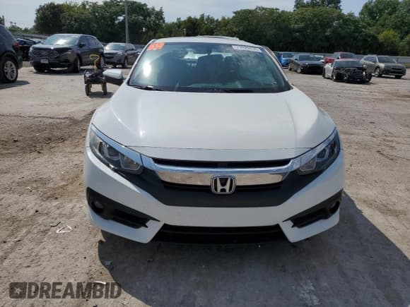 ✅ 2016 Honda Civic EX-L • VIN: 2HGFC3B74GH361297 • Лот: 71920235. Опубликован ранее на Copart с пробегом Не указан. Бесплатный доступ к архиву аукционных продаж из США и подробный отчёт об истории автомобиля на DreamBid. Изображение 5.