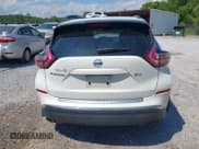 ✅ 2018 Nissan Murano SL • VIN: 5N1AZ2MG2JN169529 • Lot: 42199645. Listed on IAAI with 104,400 mi. Free auction sales archive from the USA and detailed vehicle history report at DreamBid. Image 16.